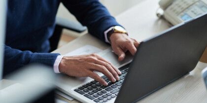 Как продвигать на&nbsp;Авито услуги, а&nbsp;не&nbsp;товары