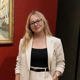 Алёна Рукавишникова