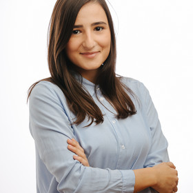 Анна Кобахия