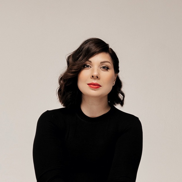 Елена Левина