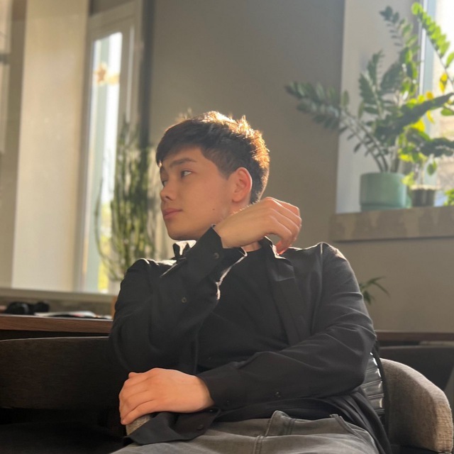 Даниил Муладзнов